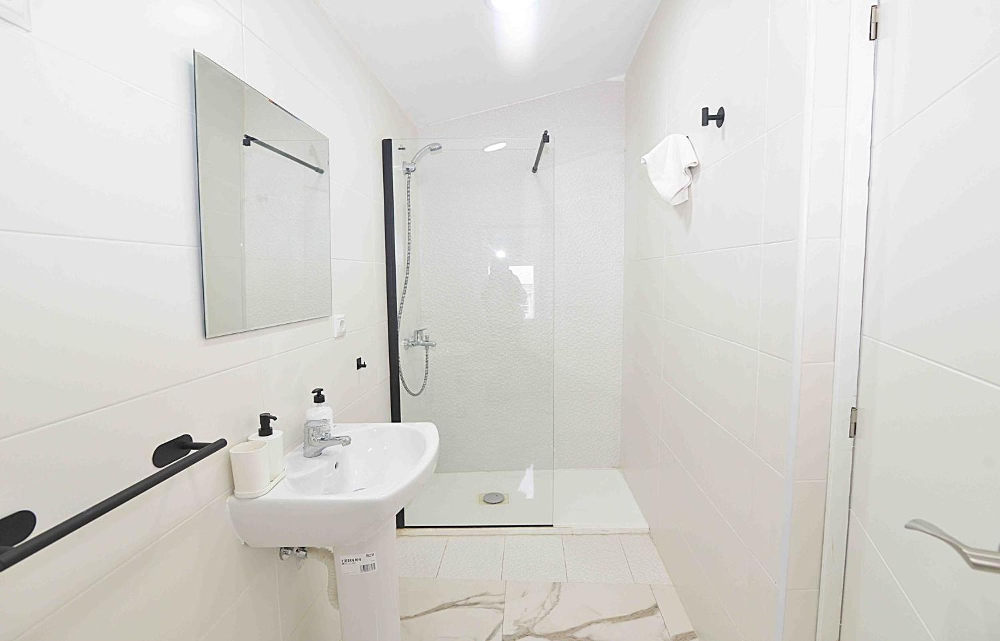 El Apartamento De San Cisneros By Just-Room Santander Exterior foto